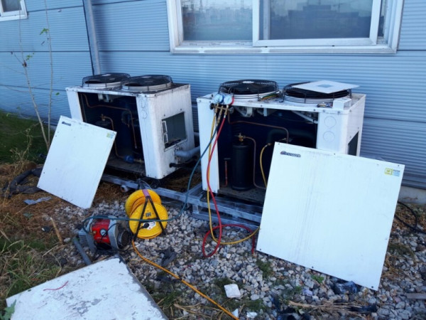 평택 육류 수산물 유통업체 10평짜리 냉동냉장고 이전설치10.jpg