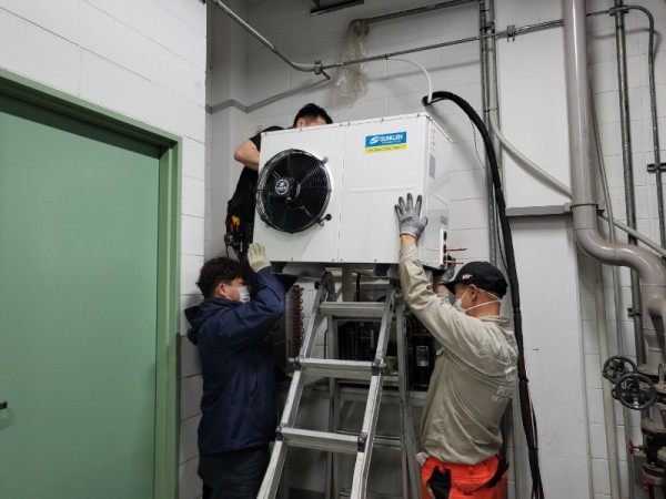 인천송도 호텔 저온저장고 작업.jpg